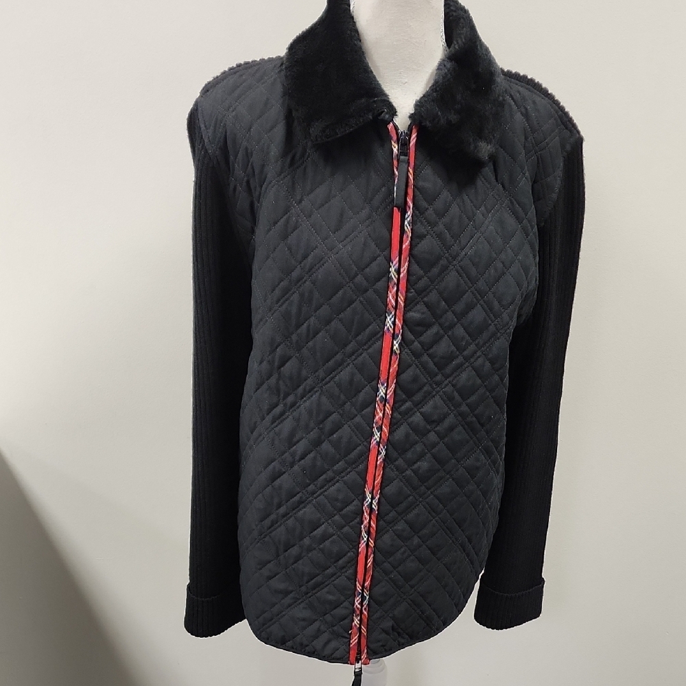 Fashion Classics Black Quilted Women's Jacket with Faux Fur Collar